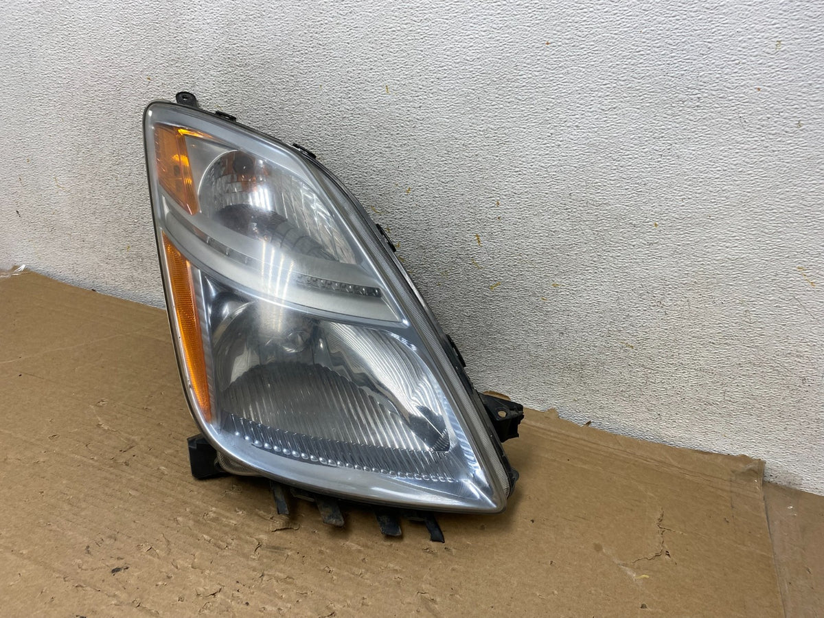 2006-2009 Toyota Prius Right Passenger Rh Side Headlight Halogen AH8894 DW2