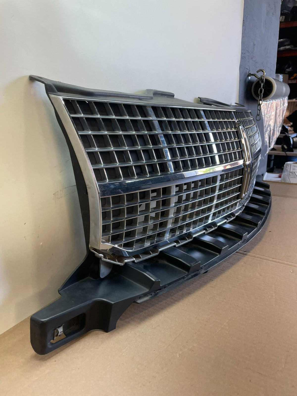 2007 to 2010 Lincoln Mkx Front Upper Grill Grille AG2579 MS2