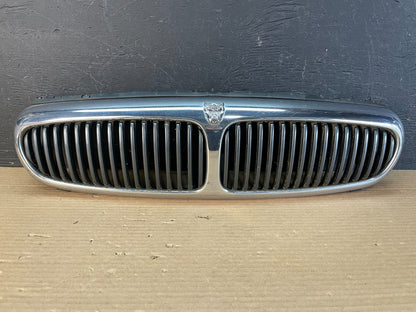 2002 to 2008 Jaguar X-Type Front Upper Grille Grill AF3325 DG0