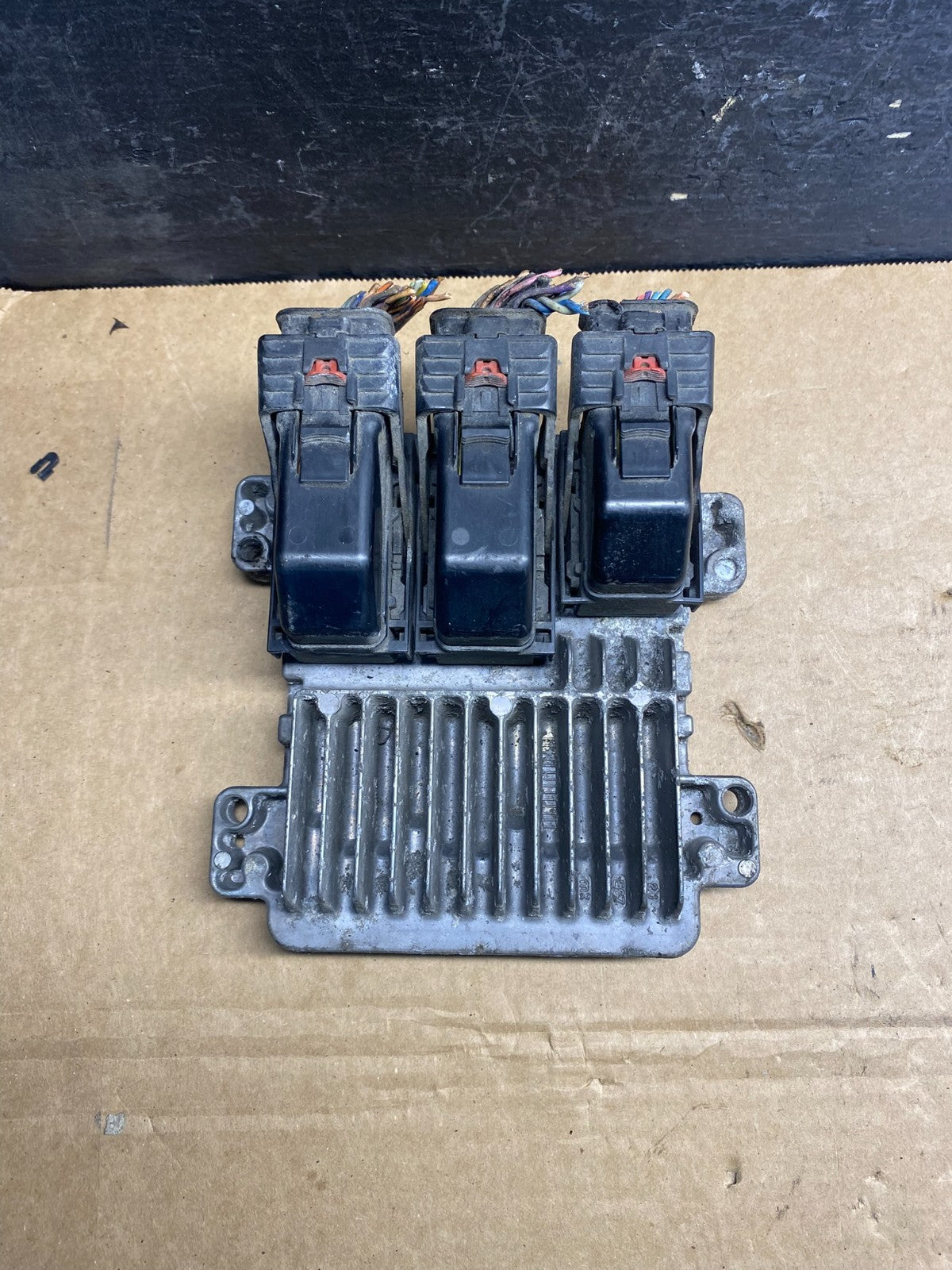 2009 2010 Cadillac Escalade Engine Control Module ECM ECU af8911 DG0