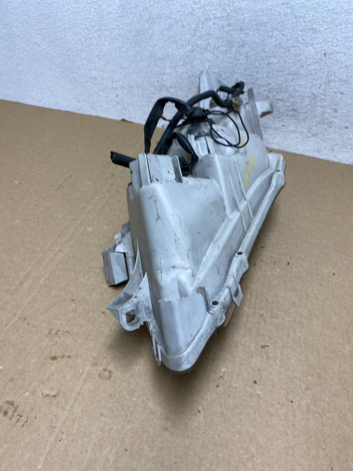 2007 - 2009 Toyota Camry Halogen Right Passenger Headlight AF9944 DW7