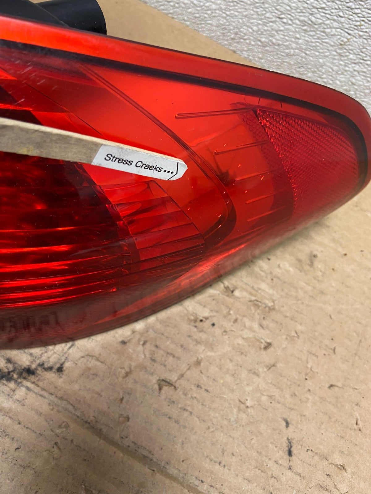 2006-2007 Subaru Tribeca B9 Right Passenger Rh Side Tail Light Oem AB4671 LK3