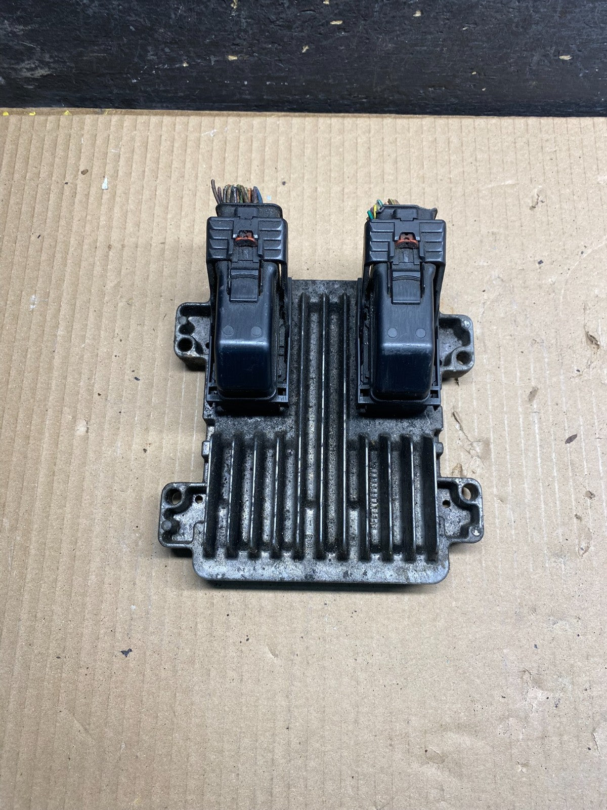 2009 Chevrolet Silverado Engine Control Module ECM ECU AH7392 DG0
