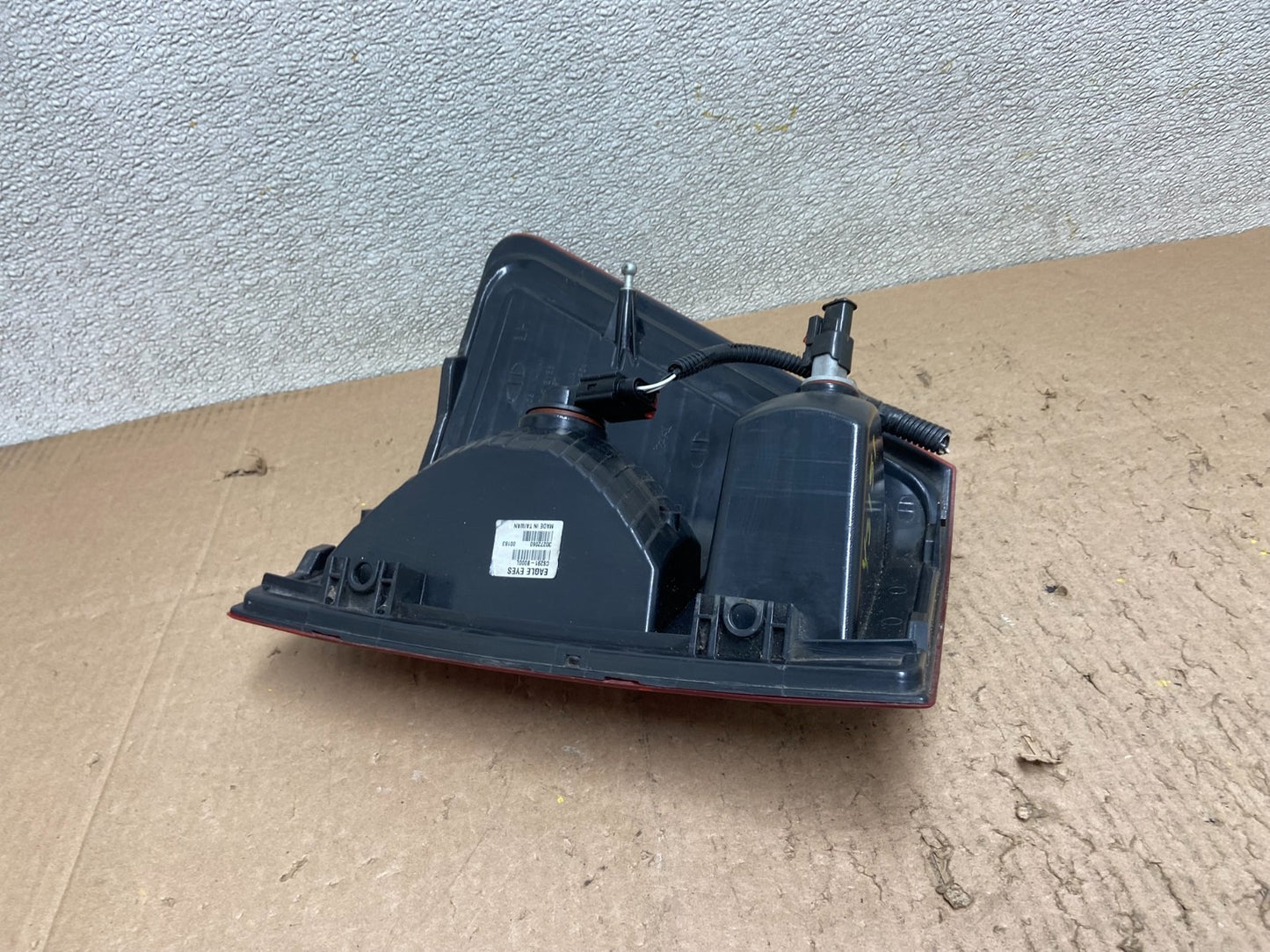 2007 2008 2009 2010 Jeep Grand Cherokee Left Driver Lh Tail Light Y3151 DW4