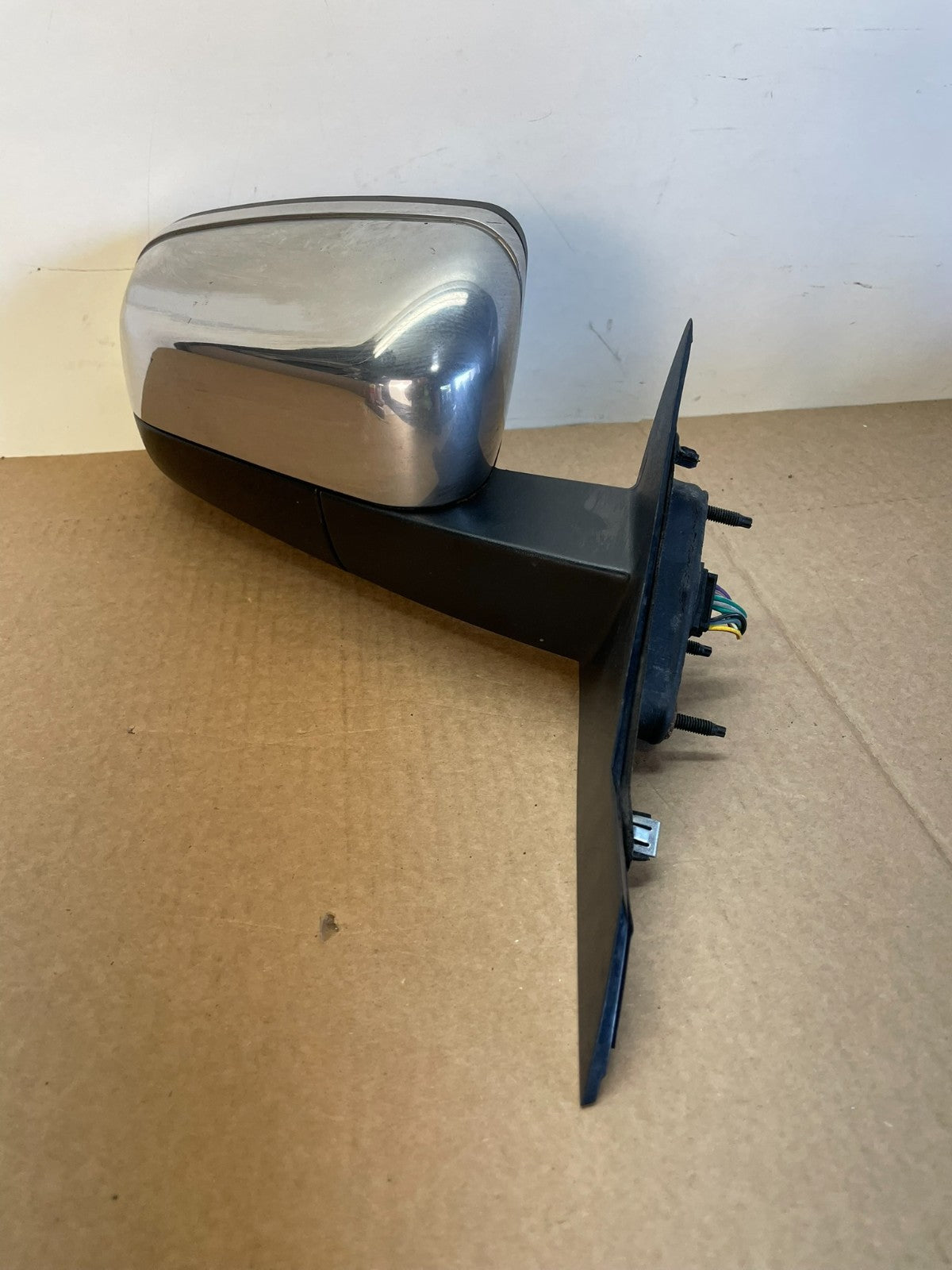 2005 2006 2007 Ford Five Hundred Right Passenger View Door Mirror AH6105 DG1