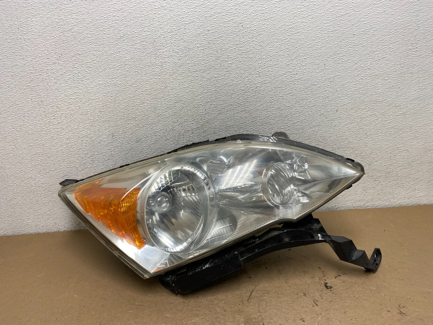 2007 to 2011 Honda CR-V Crv Right Passenger Side Headlight Halogen AF5074 DW0