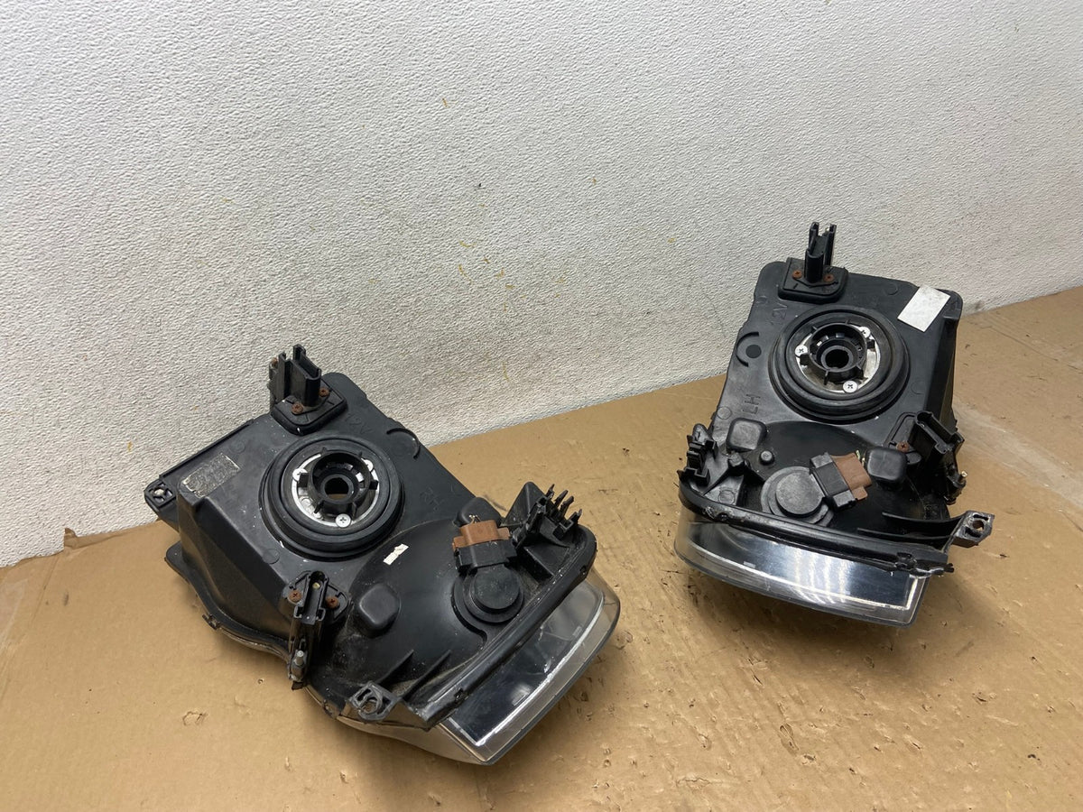 2002 to 2005 Dodge Ram Left+Right Side Halogen Headlights AH2780 LK7