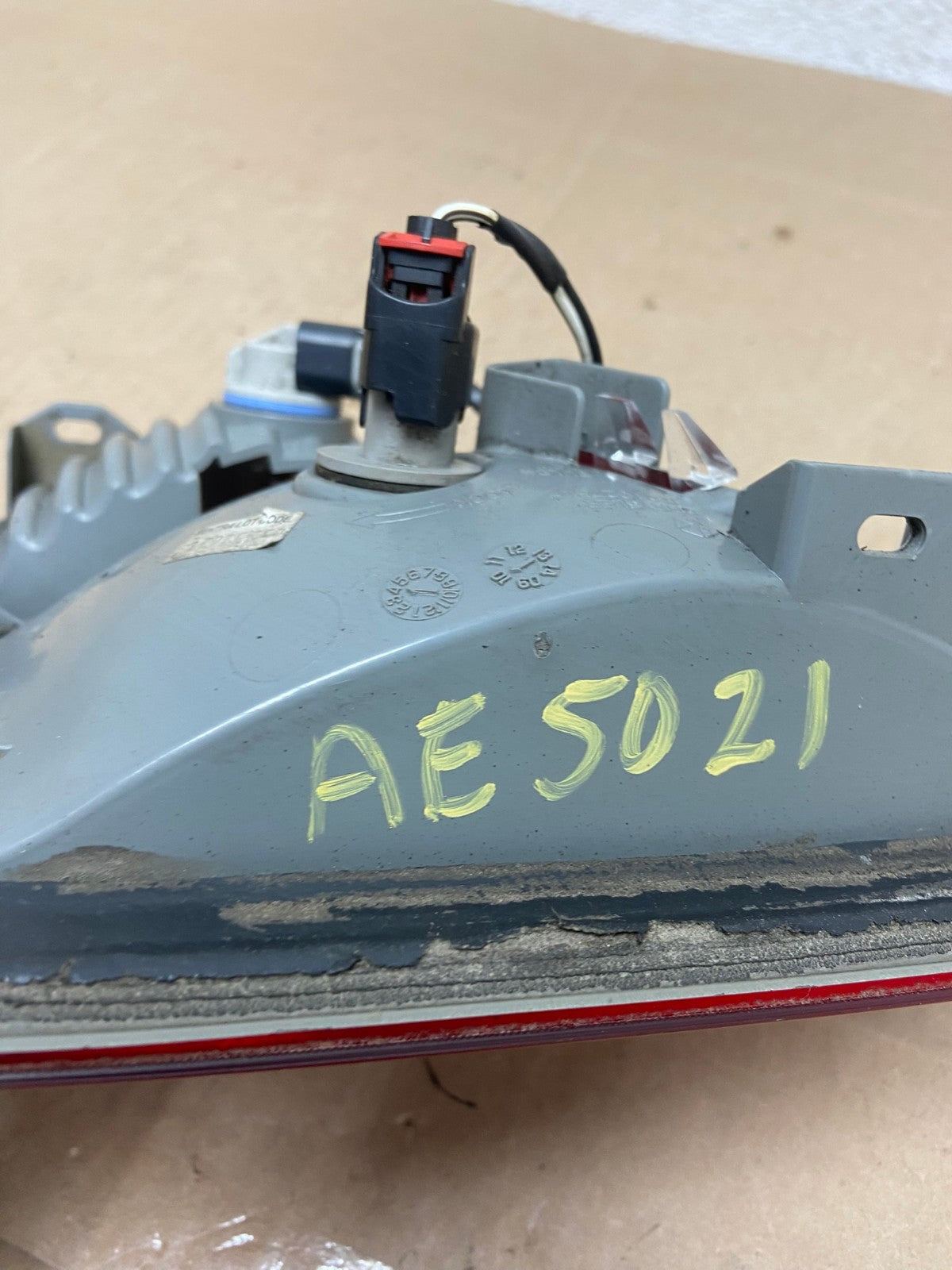2011-2013 Jeep Grand Cherokee Left Driver Side Lh Inner Tail Light AE5021 LK5