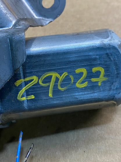 2006 to 2010 Mazda 5 Windshield Rear Wiper Motor OEM z9027 DG6