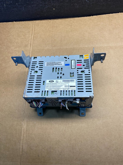 2016 2017 Ford Taurus Radio Stereo CD Player Receiver AM FM Audio AD3654 DG4