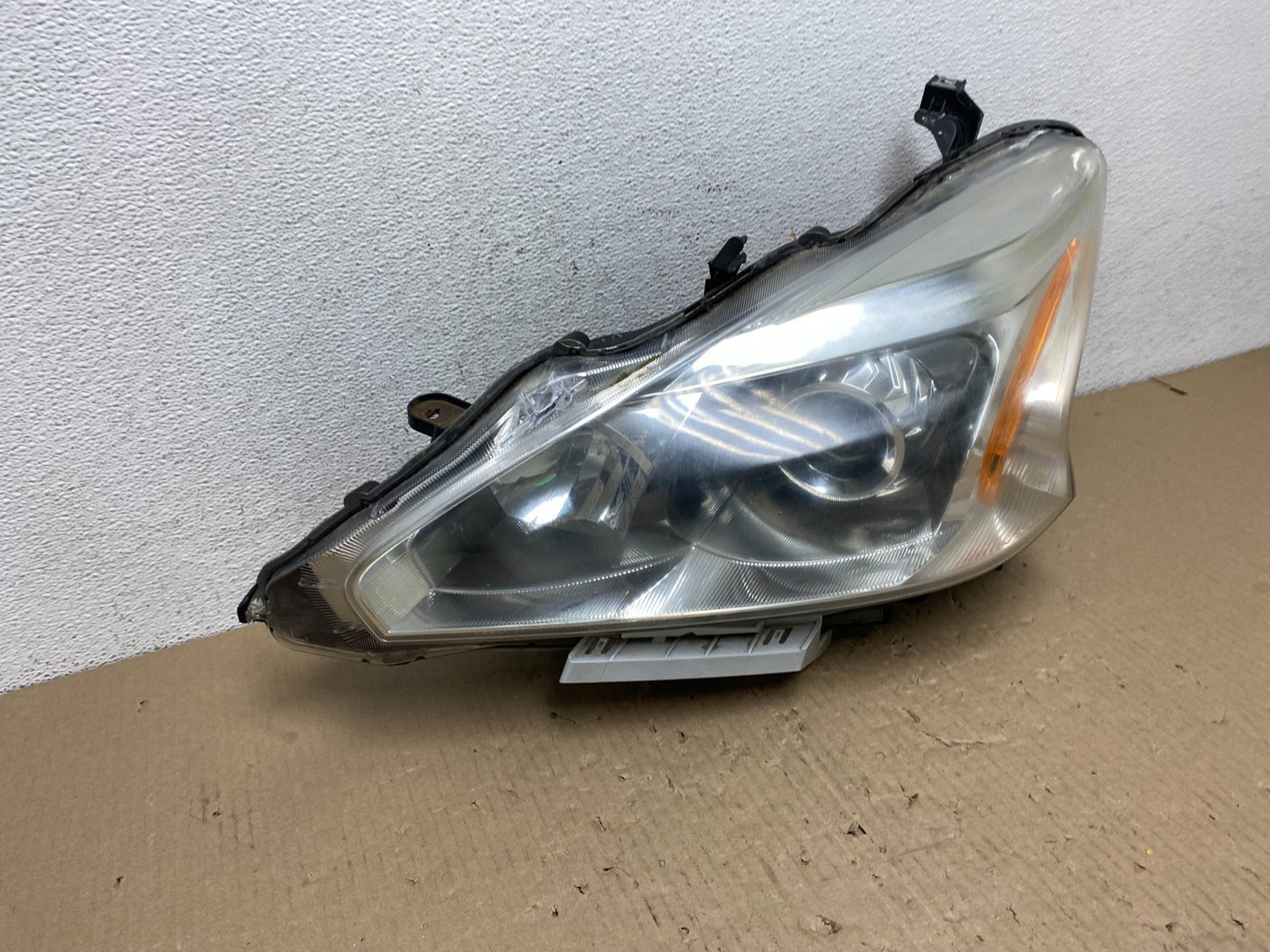 2013 2014 2015 Nissan Altima Left Driver LH Side Halogen Headlight AE9689 DW2