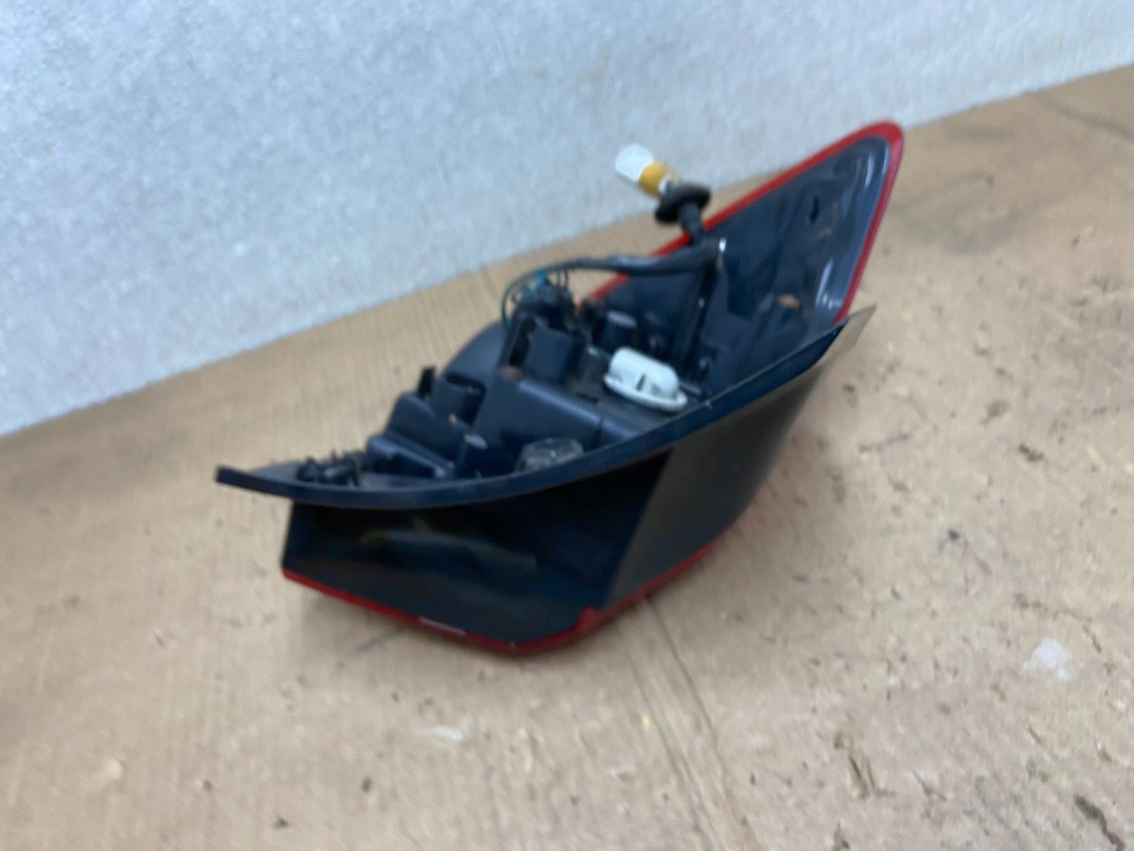 2010 to 2018 Mitsubishi ASX Right Passenger RH Side Tail Light Oem AA7000 LK3