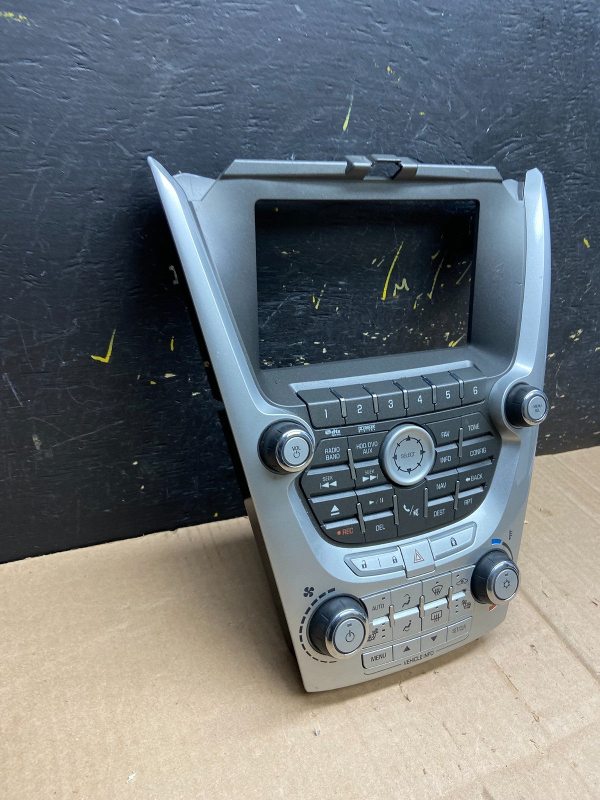 2010-2011 Chevy Equinox Terrain Radio Face Climate Control Panel Bezel AA4779 DG2