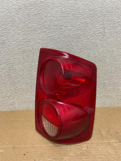 2005-2011 Dodge Dakota Right Passenger Rh Side Tail Light Oem AB4555 LK0