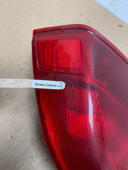 2001 2002 Honda Civic Sedan Right Passenger Rh Side Tail Light OEM AC1133 DW4
