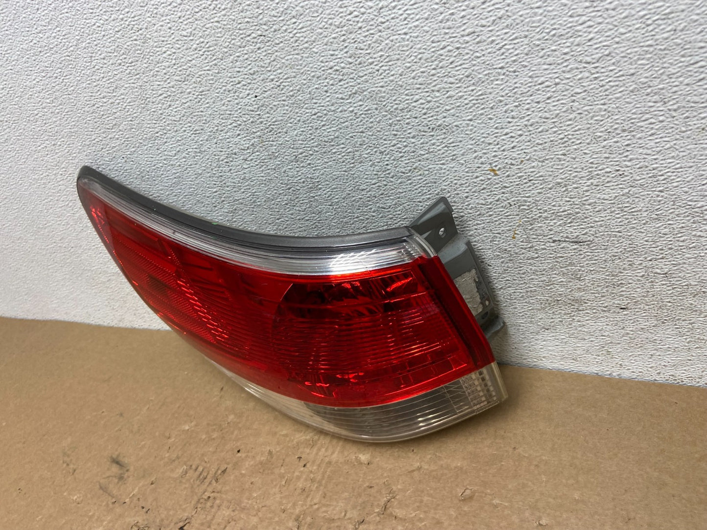 2013 to 2016 Nissan Pathfinder Left Driver Lh Side Tail light AF8113 DW1
