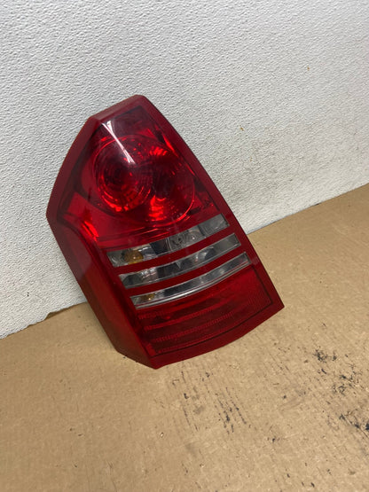 2005 2006 2007 Chrysler 300 Left Driver LH Side Tail Light AG2276 LK2