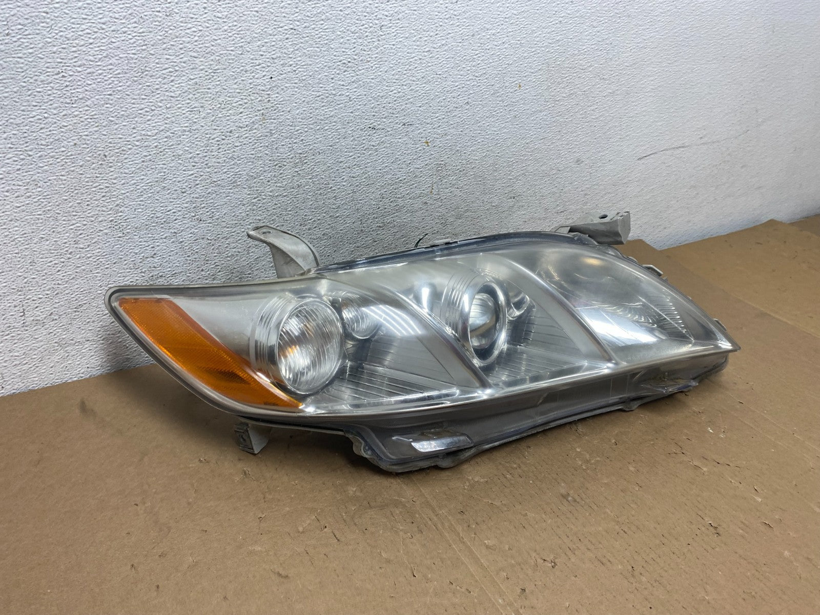 2007 - 2009 Toyota Camry Halogen Right Passenger Headlight DEPO AD7968 DW2