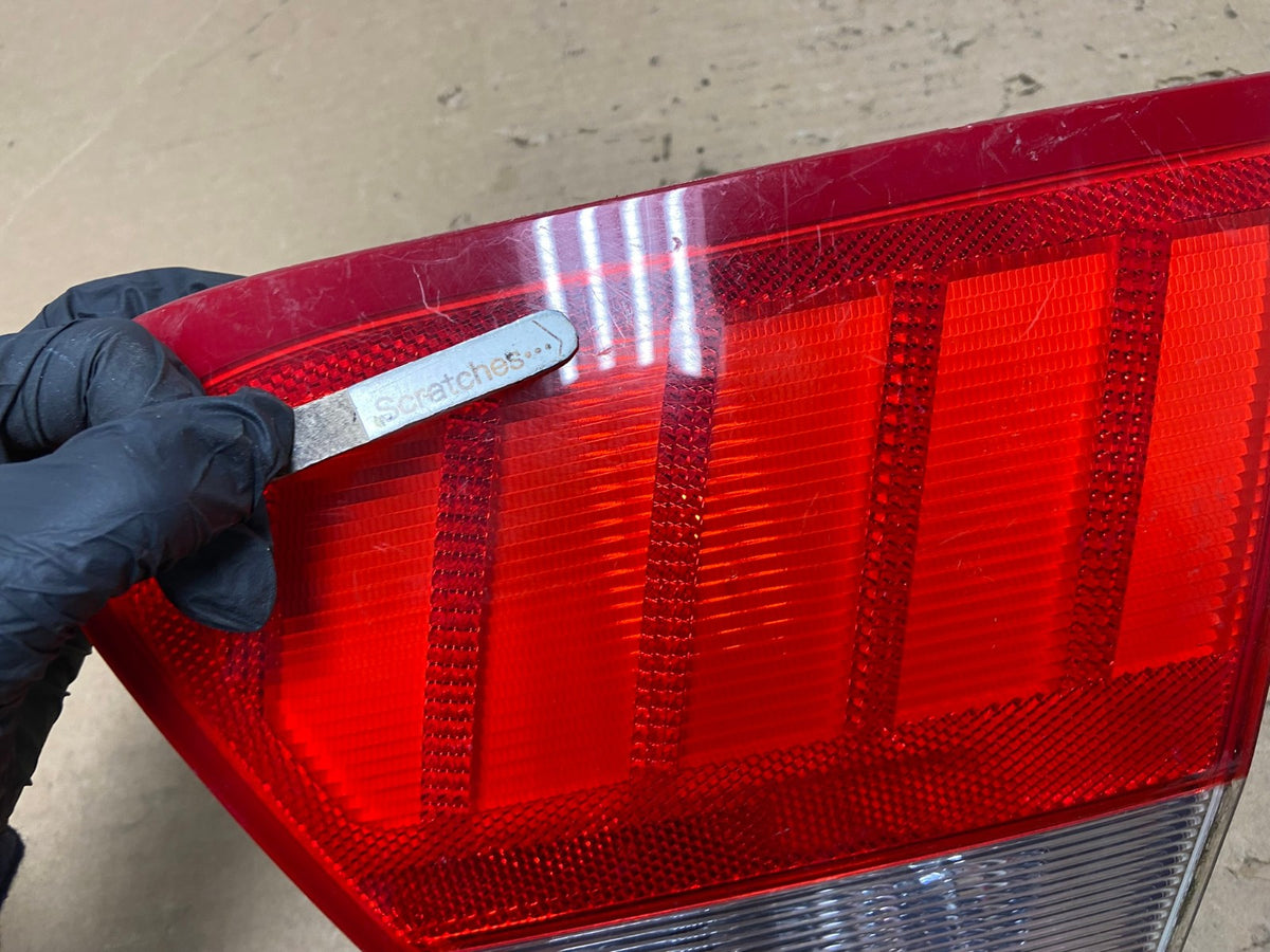 2010-211 Mercury Milan Right Passenger RH Side Inner Tail Light AH8992 LK3