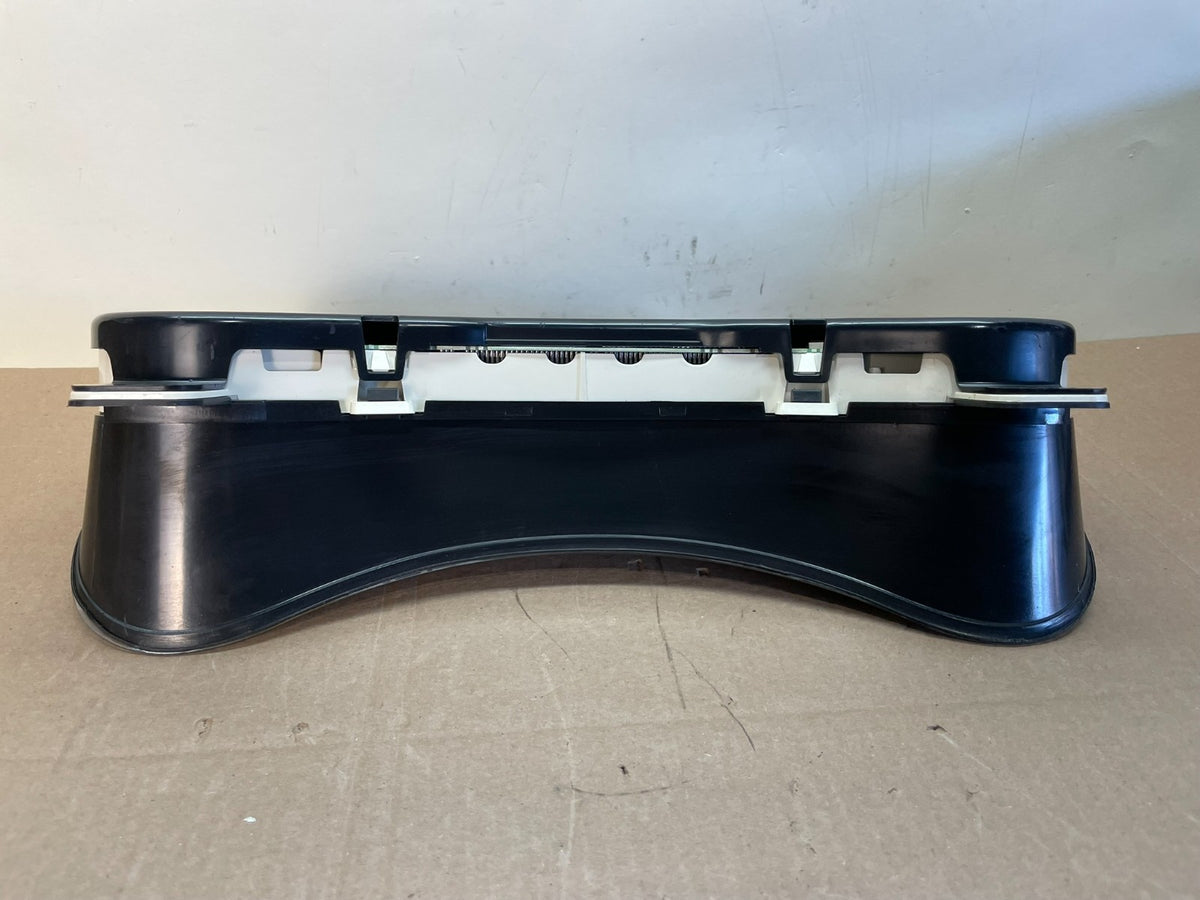 2006 - 2009 GMC Envoy Speedometer Cluster Gauge AJ0924 DW6