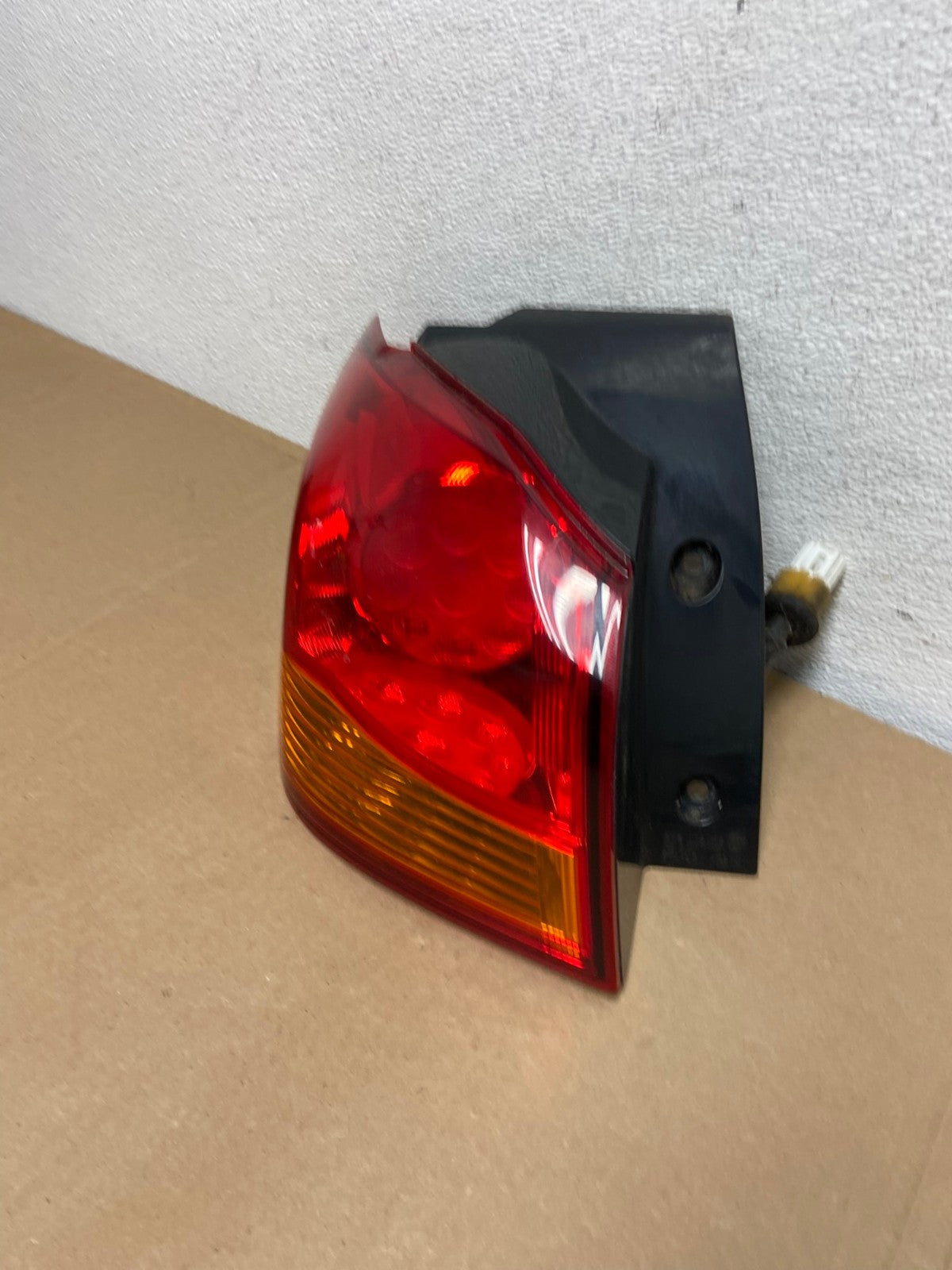 2010 to 2018 Mitsubishi Outlander Sport Left Driver LH Tail Light Oem AC5546 LK1