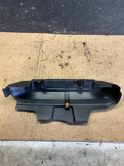 2008 to 2008 Audi A6 3.2L Engine Motor Cover q0400 DG5