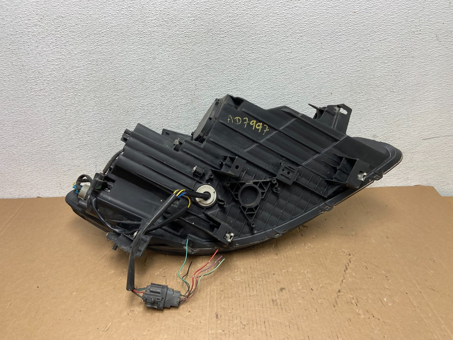 2010 - 2012 Mazda Cx9 Cx-9 Left Driver LH Headlight Halogen AD7997 DW8