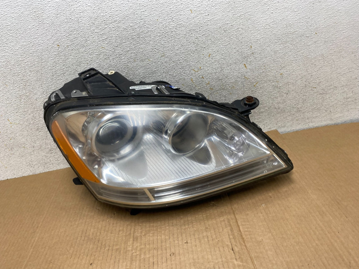 Halogen 2006-2009 Mercedes-Benz ML Class Right Passenger Headlight TYC AI5745 DW0