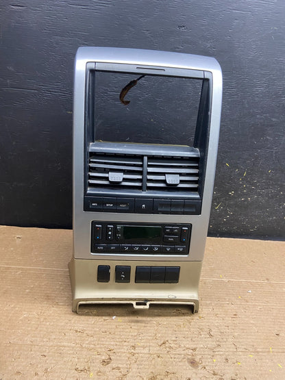 2006 - 2010 Ford Explorer Radio Heater Climate A/C Control Bezel  Trim w3242 DG0