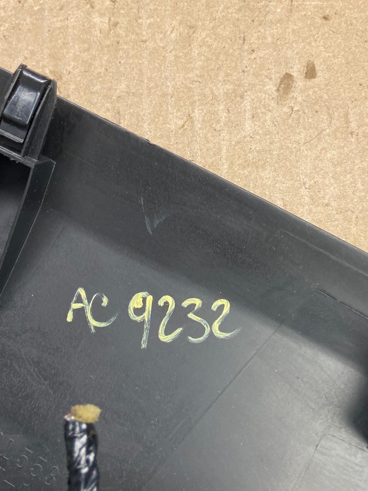2009 to 2012 Mazda 6 Center Console Dash Dual Air Vent AC9232 DG6