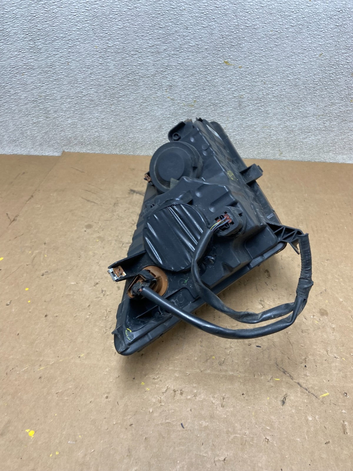 2006 to 2009 Mercury Milan Headlight Left Driver LH Halogen DEPO Z7959 DW9