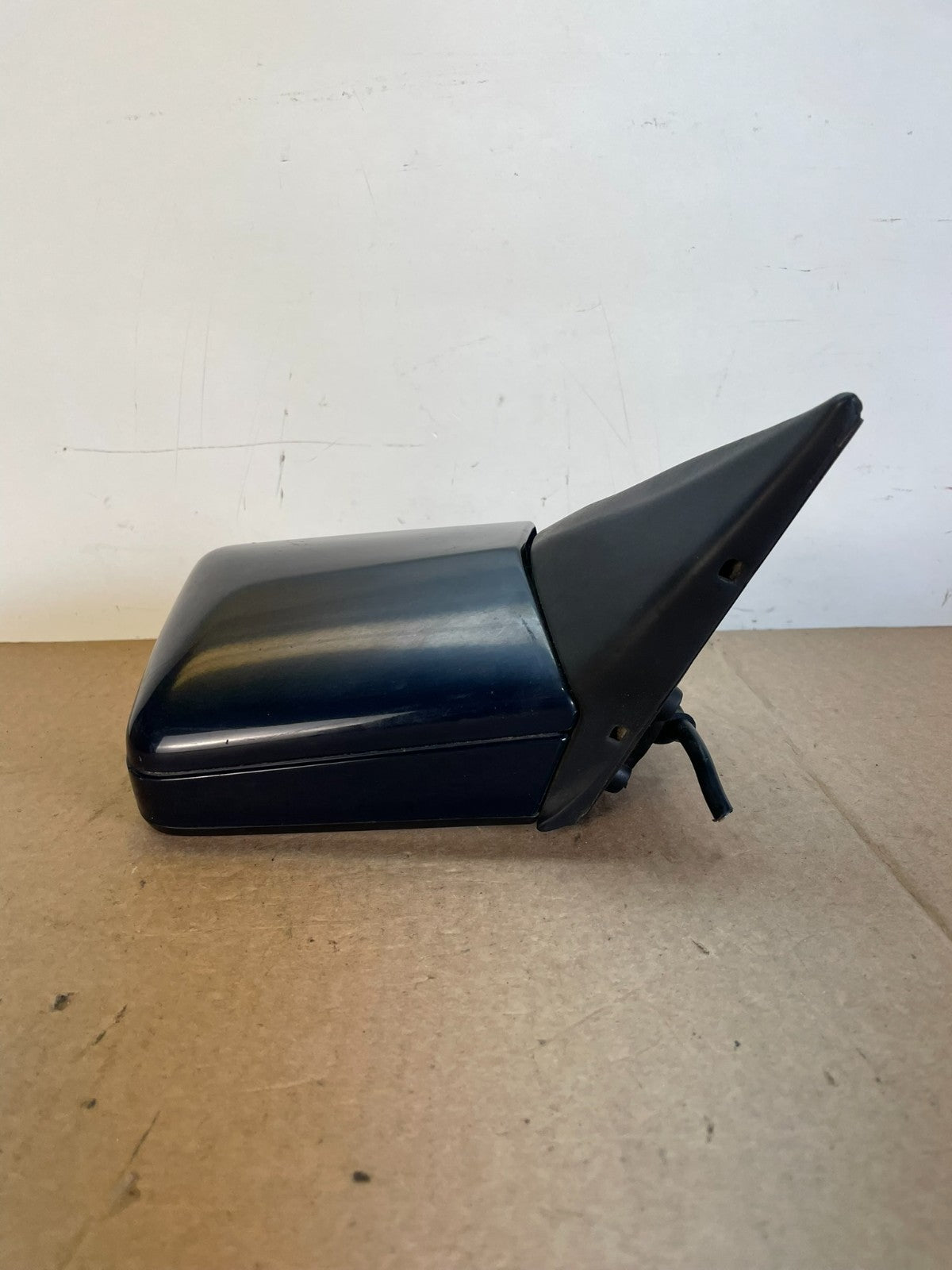 1981-1985 Mercedes W126 300 Right Passenger Side View Door Mirror AH6197 DG3