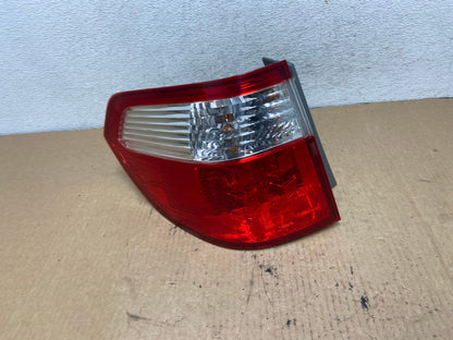 2005 2006 2007 Honda Odyssey Left Driver LH Side Tail Light AG2103 LK0