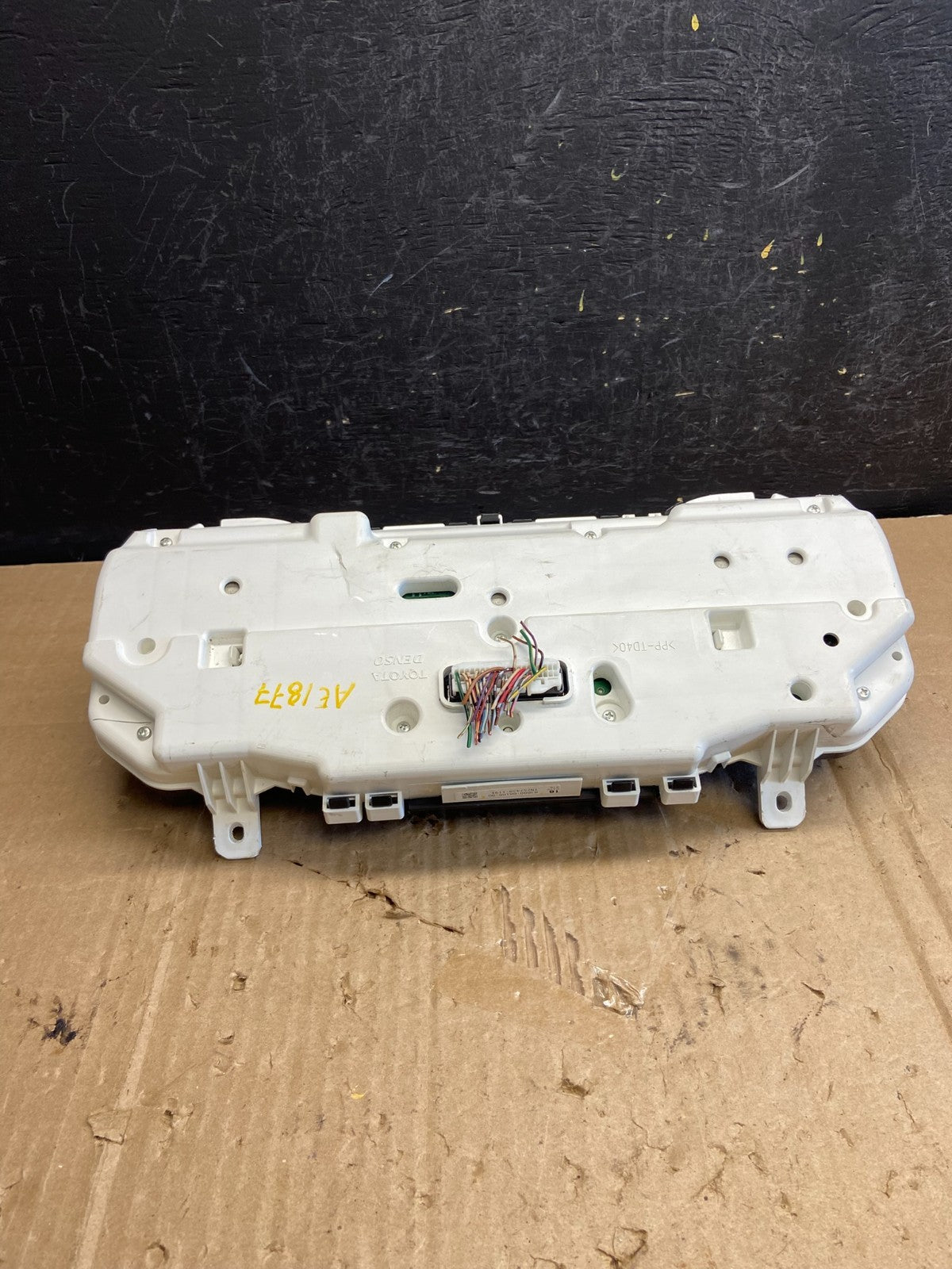 2006 Toyota Sienna Speedometer Cluster Gauge ae1877 DG5