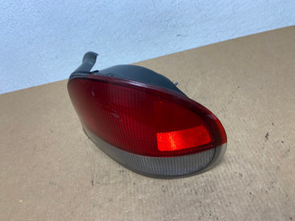 1998 to 1999 Hyundai Accent Hatchback Right Passenger Tail Light Oem AC2972 LK1
