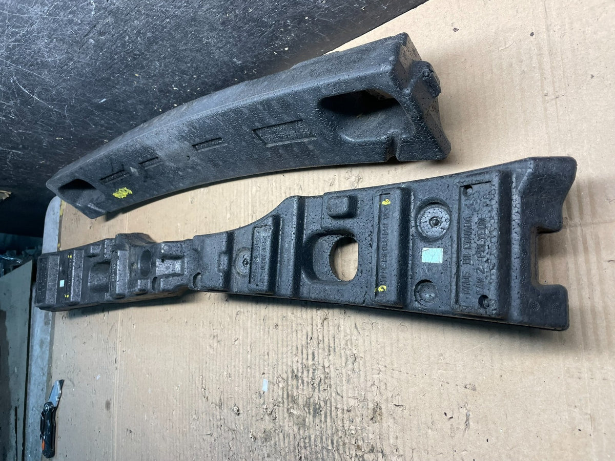 2007-2008 Mercedes W164 ML550 ML63 AMG Front Bumper Impact Absorber V5412 DG2