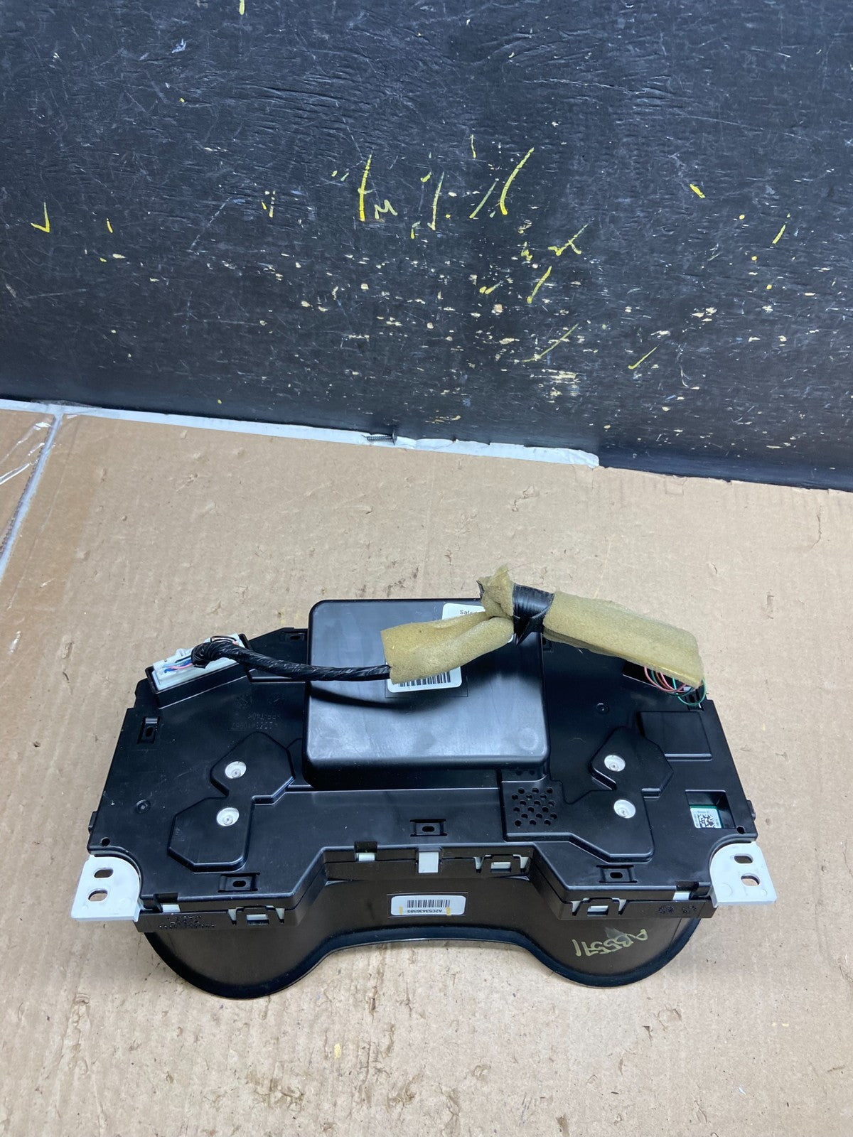2014 Nissan Pathfinder Xterra Cluster Speedometer Instrument OEM AB5571 DG4