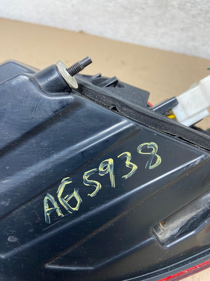 2015 2016 2017 Hyundai Sonata Left Driver Lh Tail Light AG5938 LK6