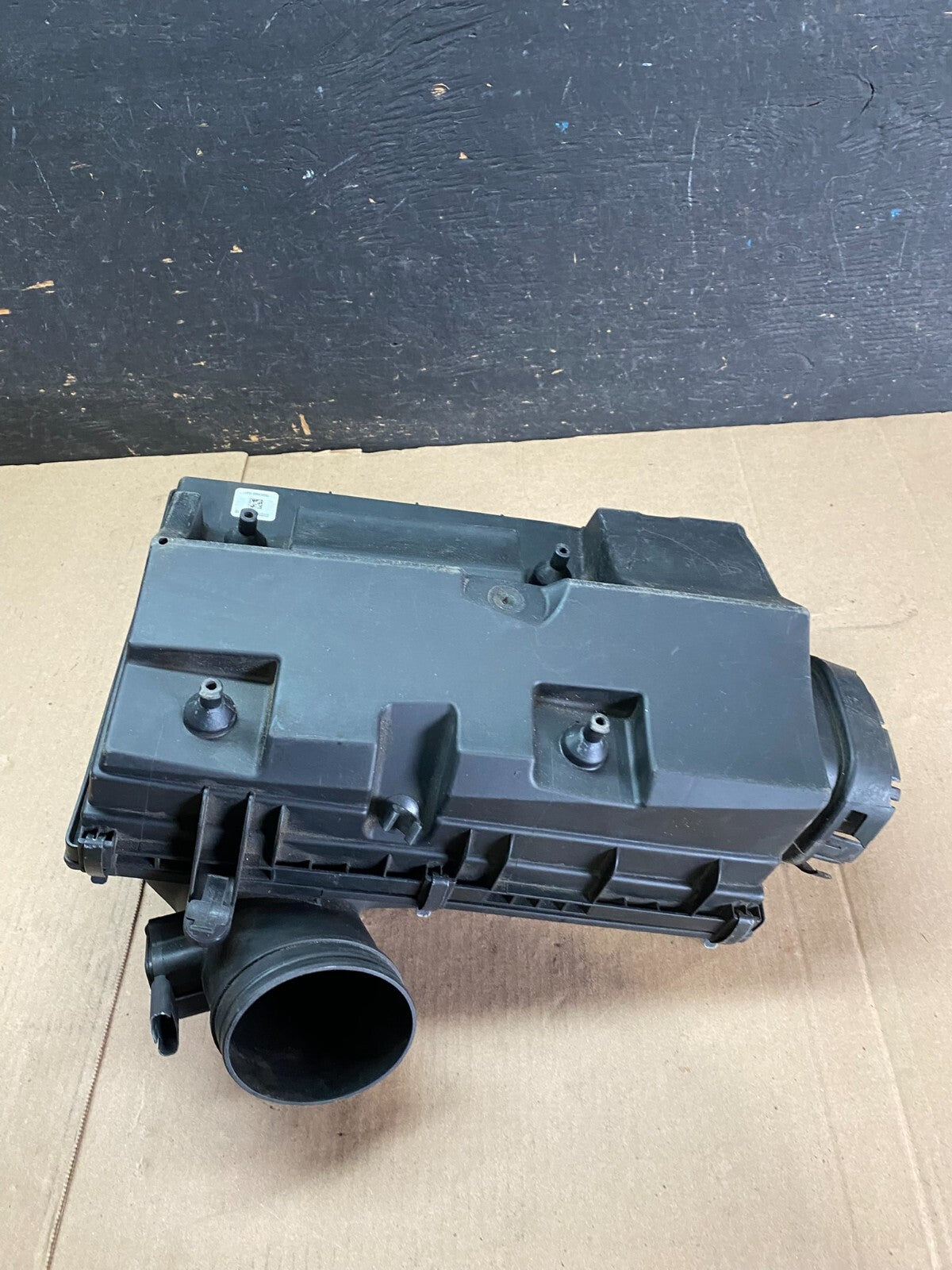 2007 to 2010 BMW X5 Air Intake Cleaner Filter Housing Box N5419 DG7