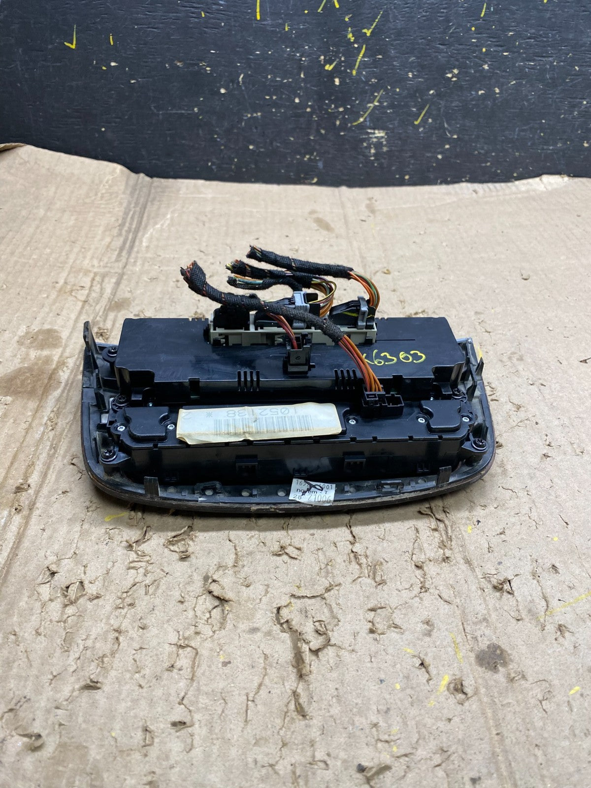 2006 to 2008 Mercedes W251 R350 AC Temp Heater Climate Control OEM x6303 DG4