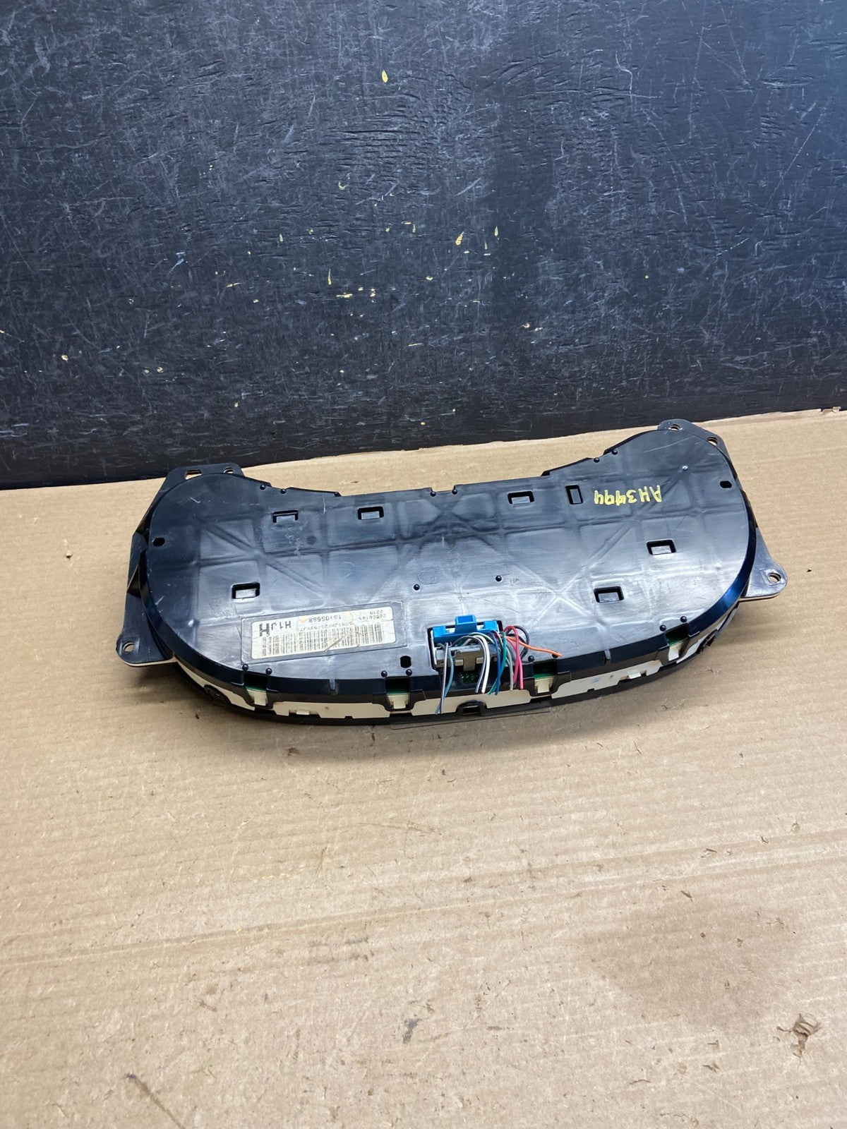 2003 to 2006 Chevrolet Silverado Speedometer Instrument Cluster AH3494 DG5