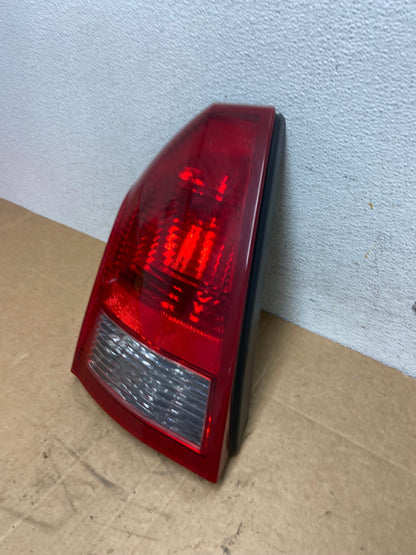 2005 - 2007 Chrysler 300 Left Driver Lh Side Tail Light AD6357 LK1