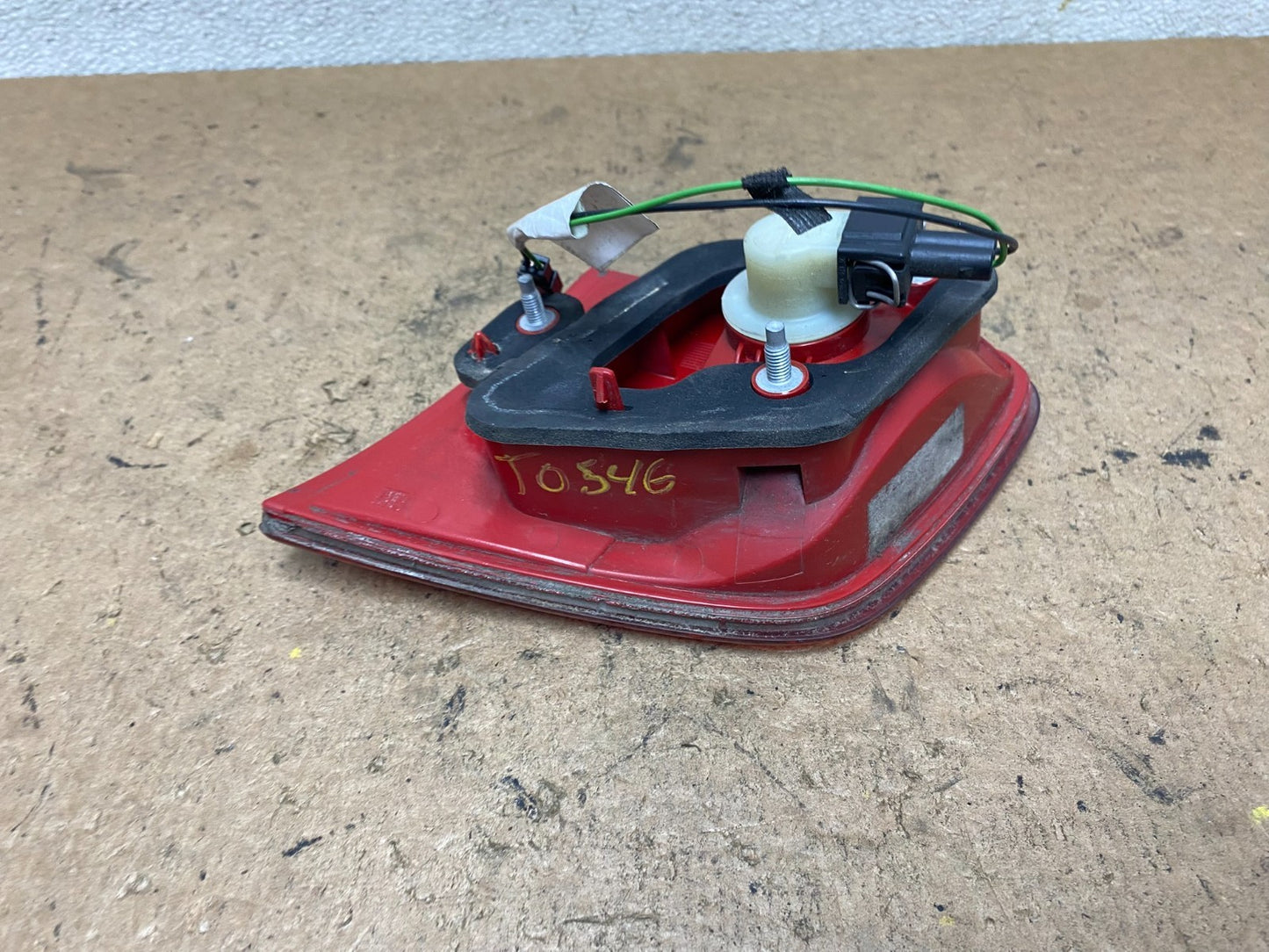 2006 to 2009 Saab 9-5 Left Driver LH Inner Tail Light T0546 DW3