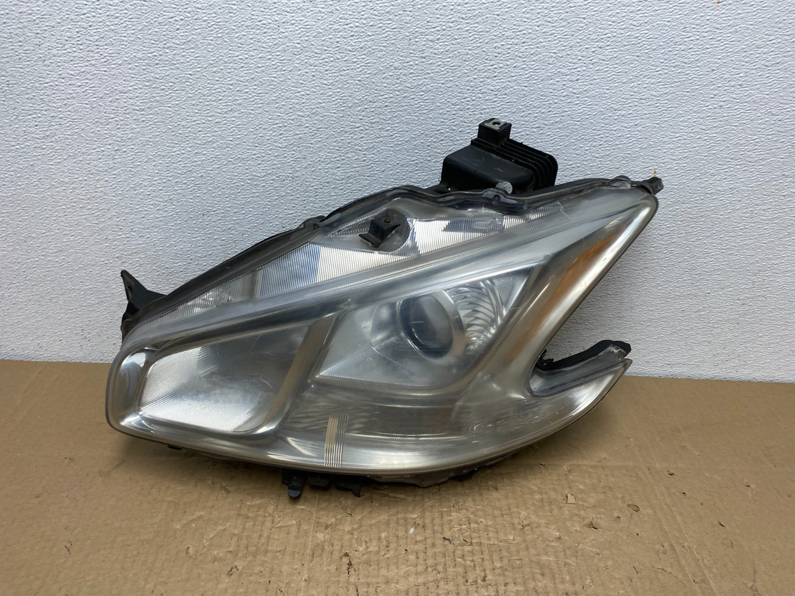 2009-2014 Nissan Maxima Headlight Left Driver Side Xenon HID OEM AC3879 DW0