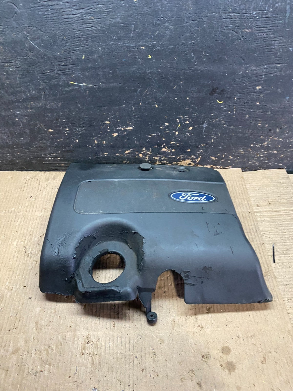 2011 to 2014 Ford Edge Engine Cover Shield  Black OEM W6027 DG0