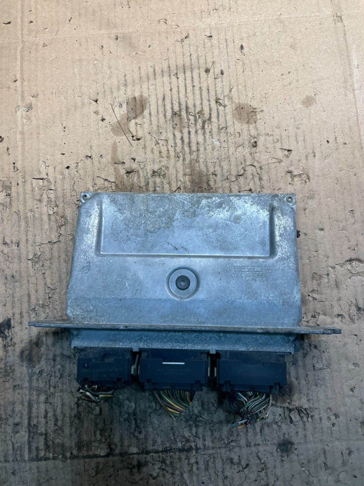 2010 2011 Ford Escape Engine Control Unit ECU Computer Module v2207 DG2