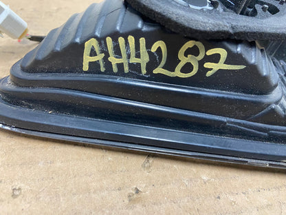 2002 2003 2004 Lexus ES300 ES330 Left Driver Lh Inner Tail Light AH4287 LK6