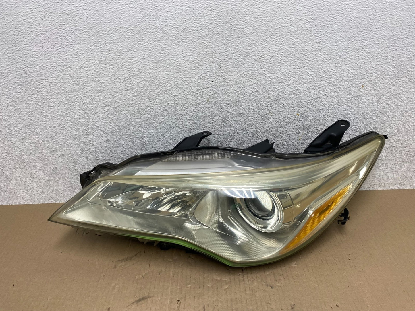 2015 2016 2017 Toyota Camry Left Driver LH Side Halogen Headlight AE7022 DG0