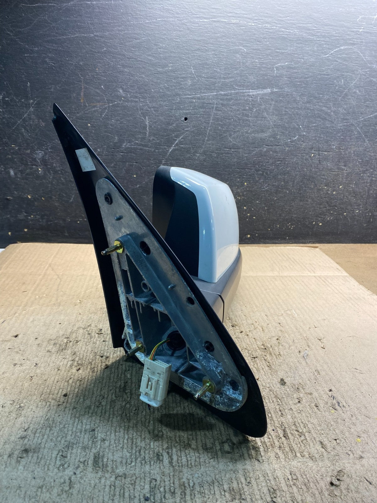2008-2010 Toyota Sequoia Left Driver Turn Sgn  View Door Mirror OEM Z2514 MS1