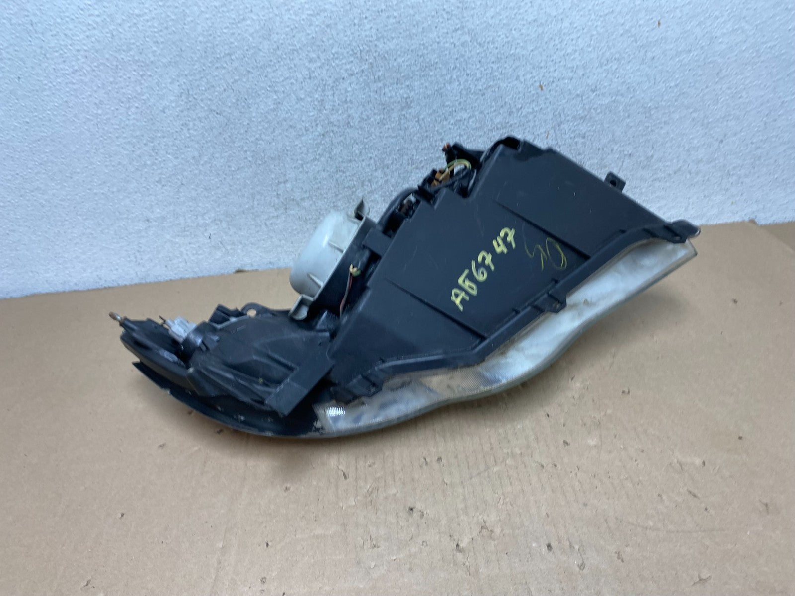 2008 - 2009 Subaru Legacy Left Driver LH Side Headlight Halogen AG6747 DW9